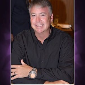 Meet your Posher, Eric